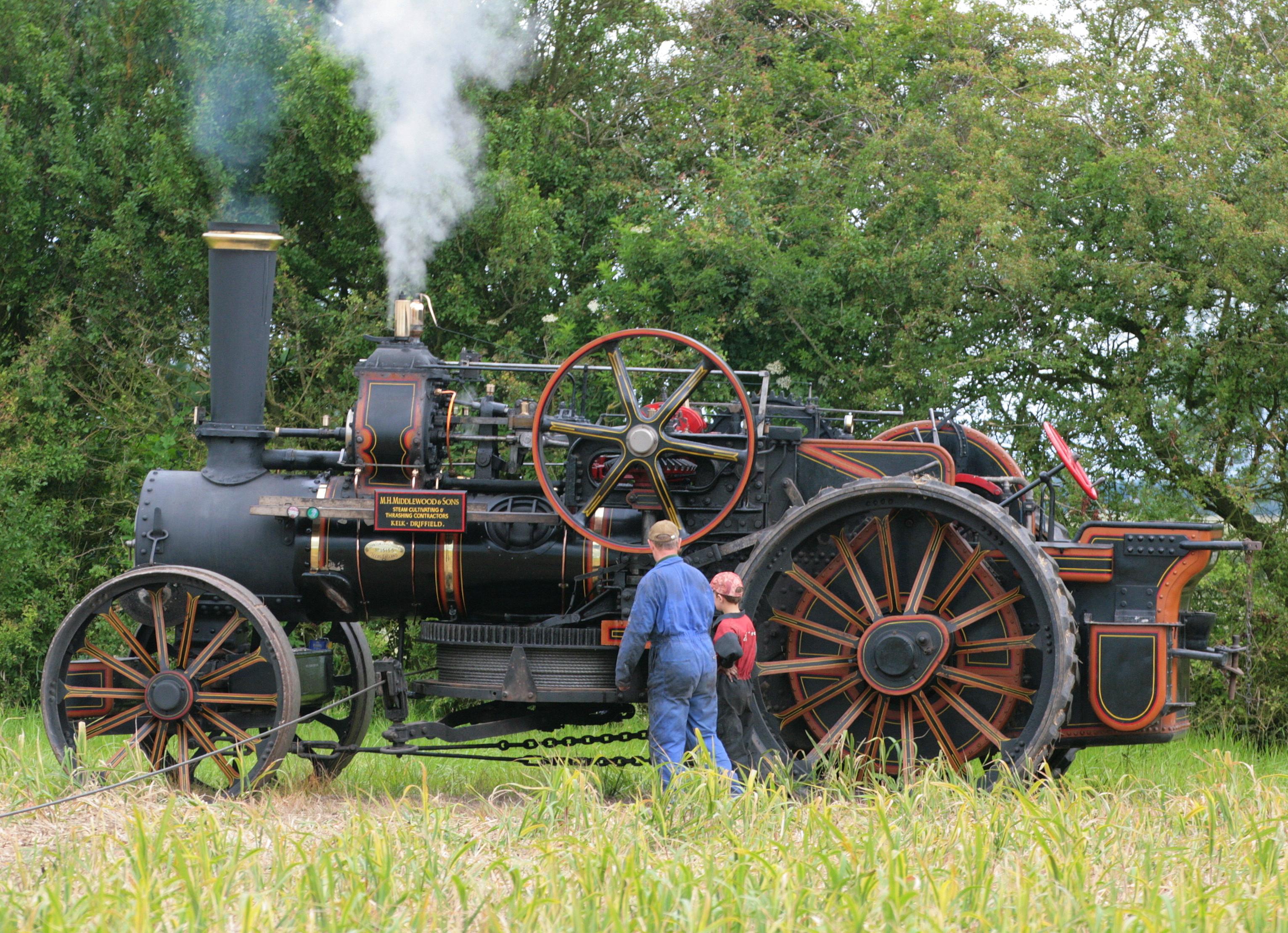 Ward and Dale Traction Engine at work on Little Hale Fen June 2014
